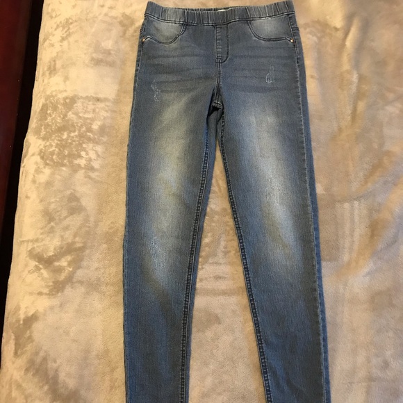 DARK BLUE JEANS WITH TASSLE ~ BRAND NEW NEVER WORN - Picture 2 of 3
